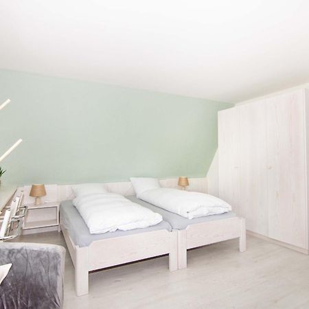 B&B Mont-Crosin Cormoret ภายนอก รูปภาพ