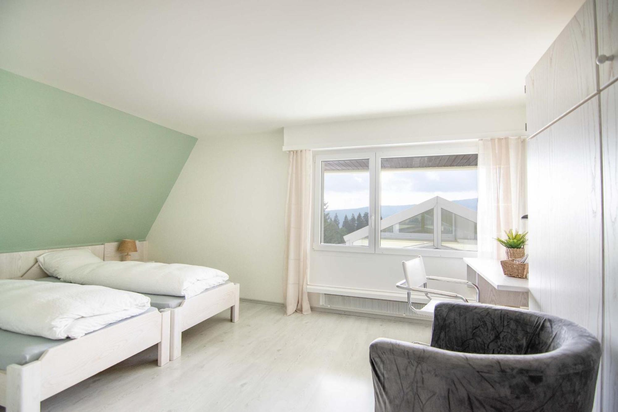 B&B Mont-Crosin Cormoret ภายนอก รูปภาพ